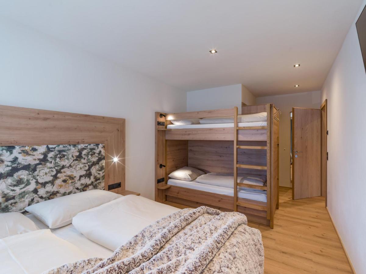 גרלוס Isskogel Suites מראה חיצוני תמונה